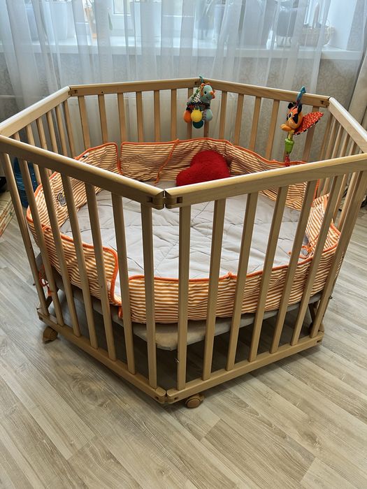 Манеж кроватка Roba, манеж