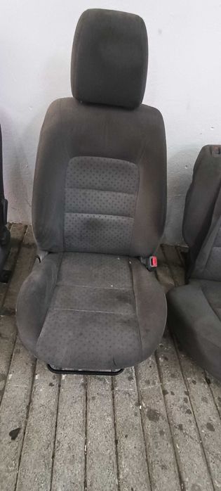 Bancos Mazda6 SW de 2005