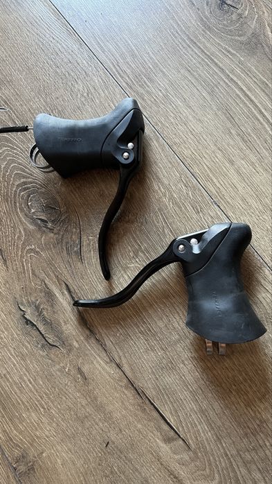 Klamki hamulcowe Tektro do kierownicy szosowej / baranka