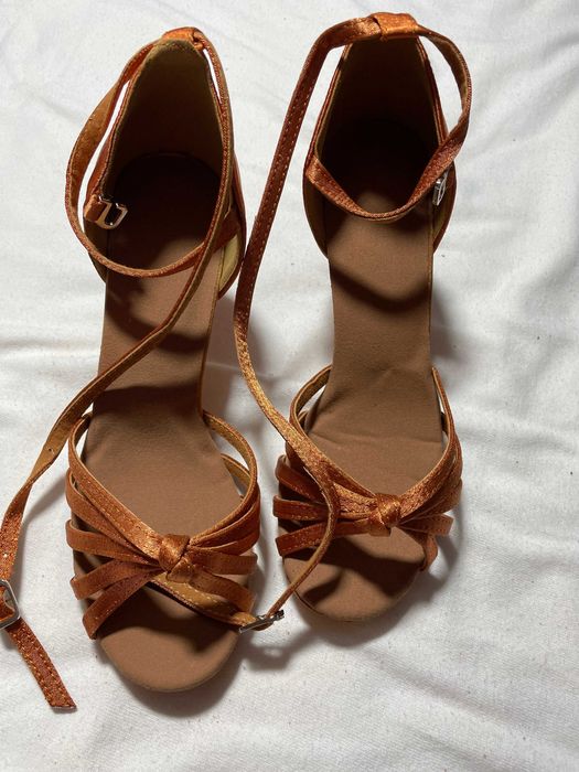 nowe Latino buty do tańca 41 karmel 7 cm supełek
