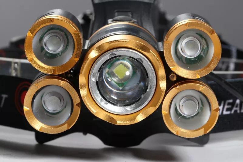 Lanterna Frontal / Cabeça 30.000Lumens + Telescópica com Zoom