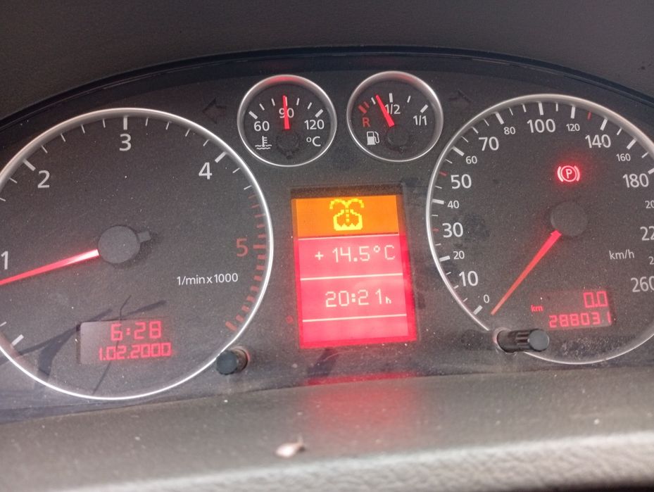 Продам Ауді А6 4В універсал 2, 5 турбо дизель 6-ті ступка механіка