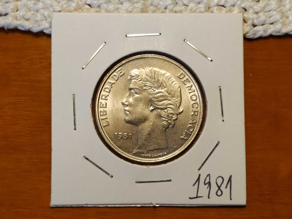 Portugal - 1981 25 Escudos Coin