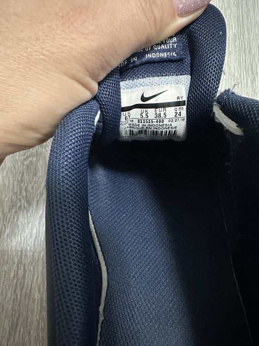 Оригінальні кеди Nike
