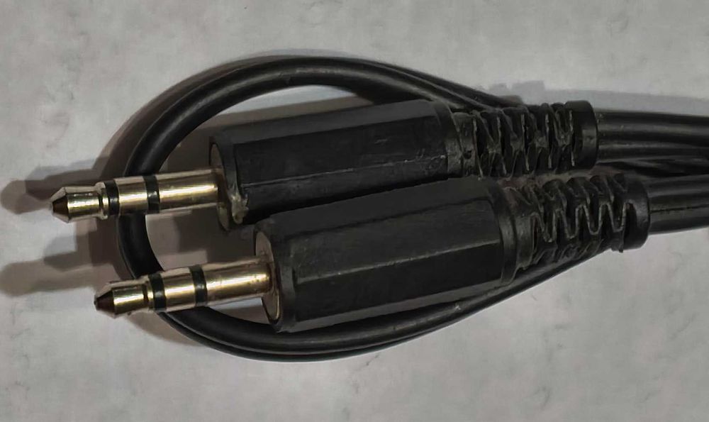 Кабель AUX Audio DC2.5 папа-папа 0.5м