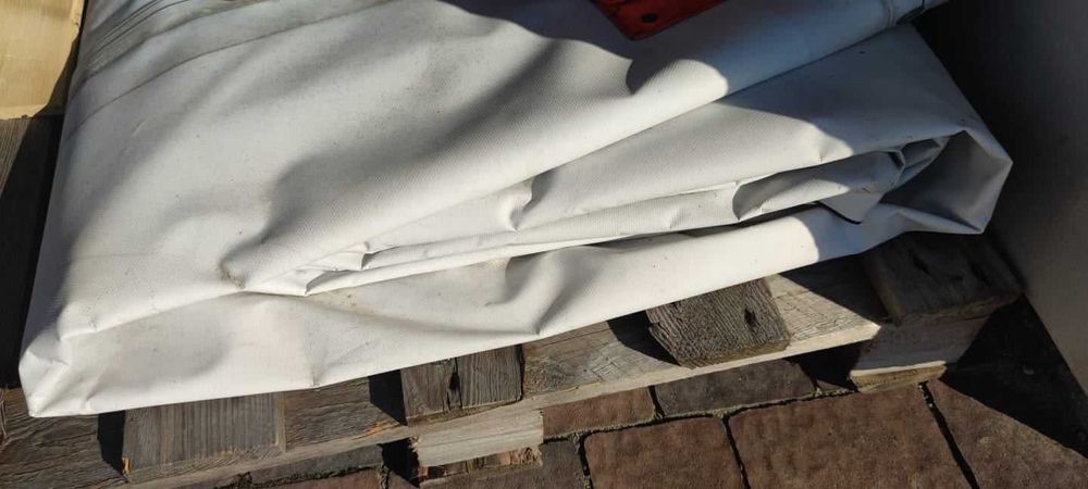 plandeka baner siatka mesh geowłóknina