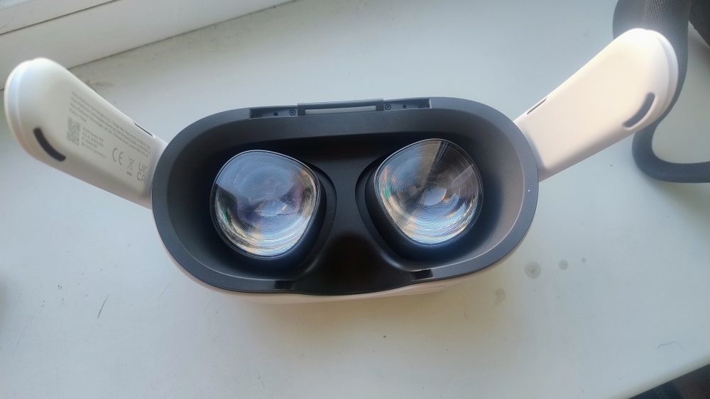 Meta quest 3s, стан чудовий, 128 гігабайт