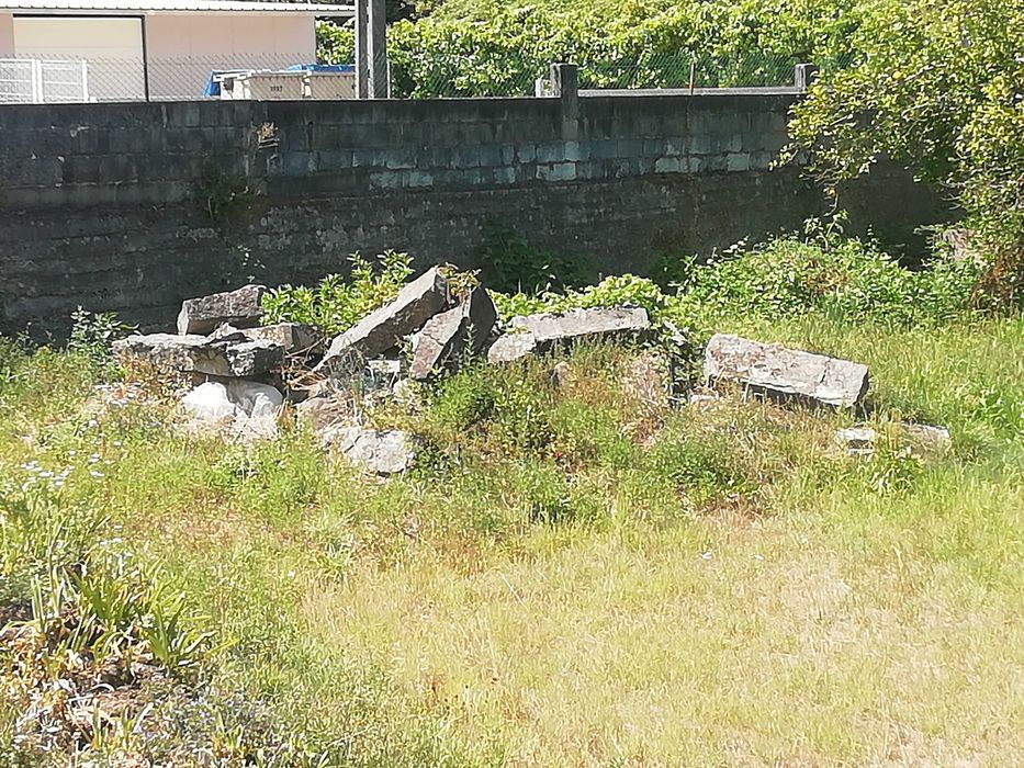 Pedra de antigo tanque