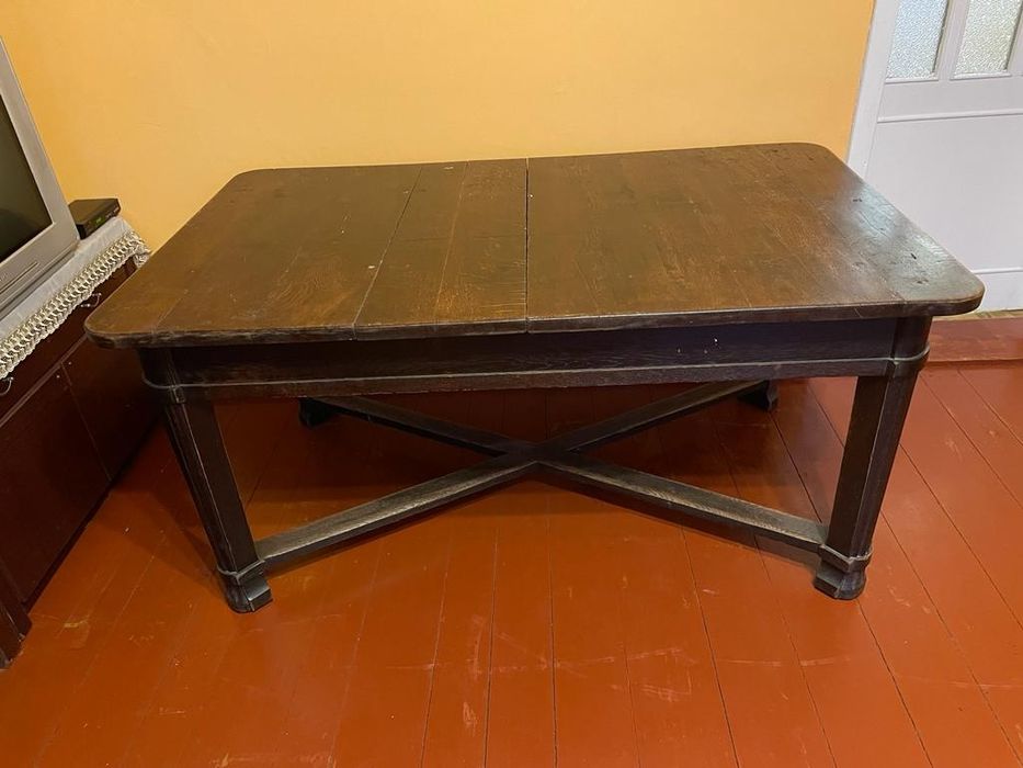 Stół dębowy do renowacji