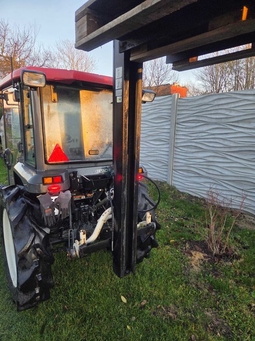 Lekki maszt do ciagnika. Kubota, Yanmar  Iseki