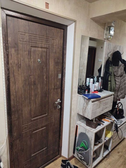 Продаж затишної  двохкімнатної квартири в Заводському районі