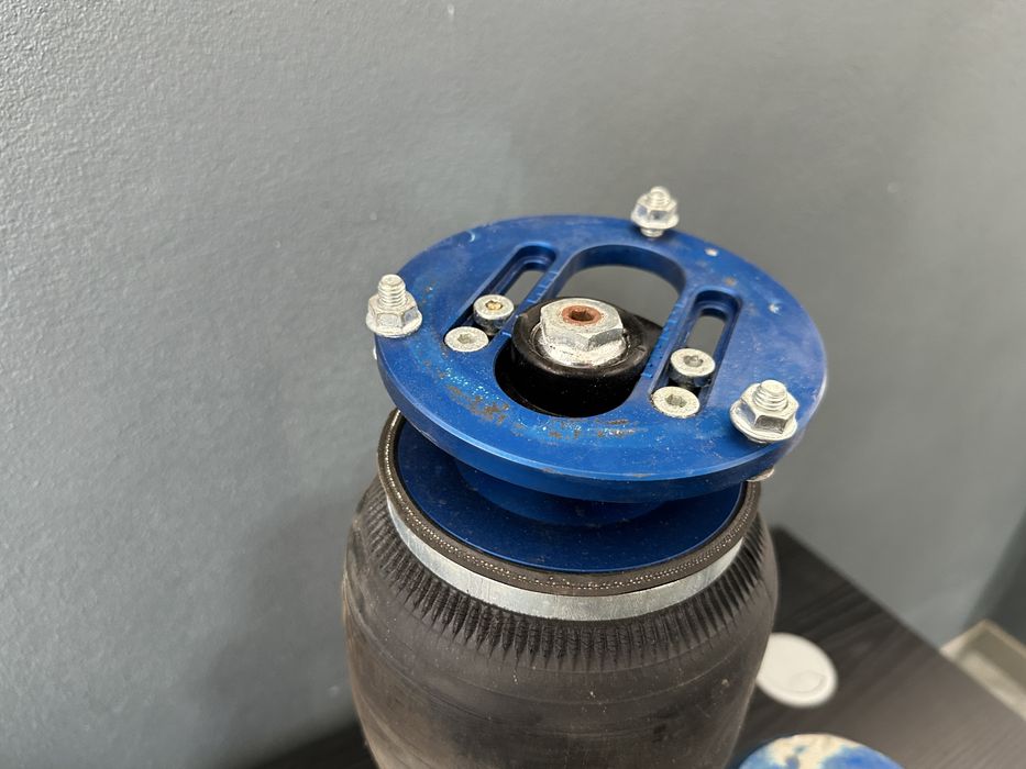 Suspensão Pneumática Bags Bilstein / Performance Airride – VW Golf 5