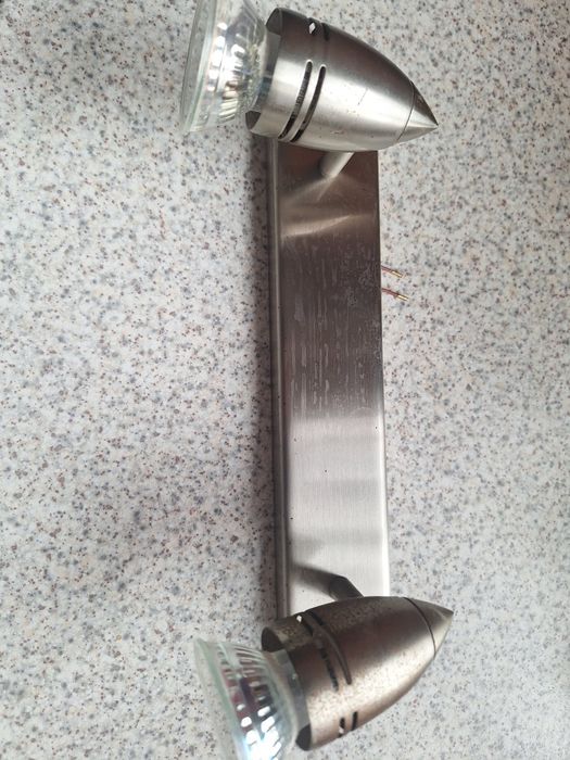 Lampa ścienna z żarówkami Led