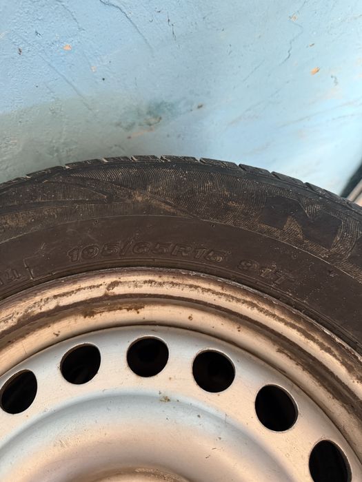 Продам колеса ( диски з резиною ) 195/65/R15