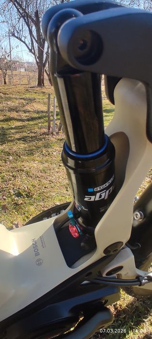 Продам електродвохпідвіс