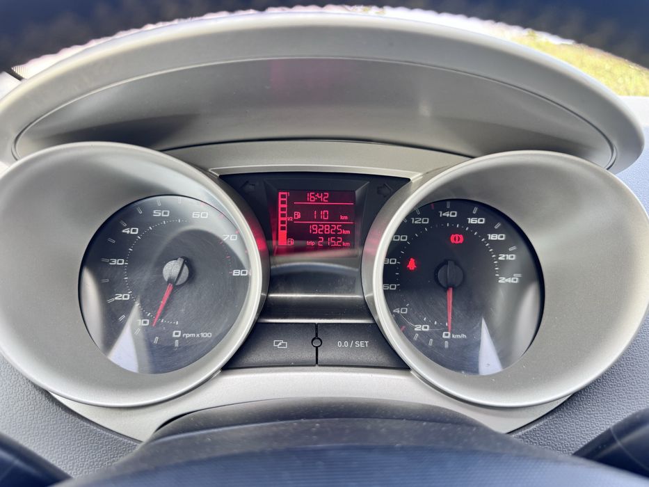 SEAT IBIZA 1.2 i de 2008 nacional full extras