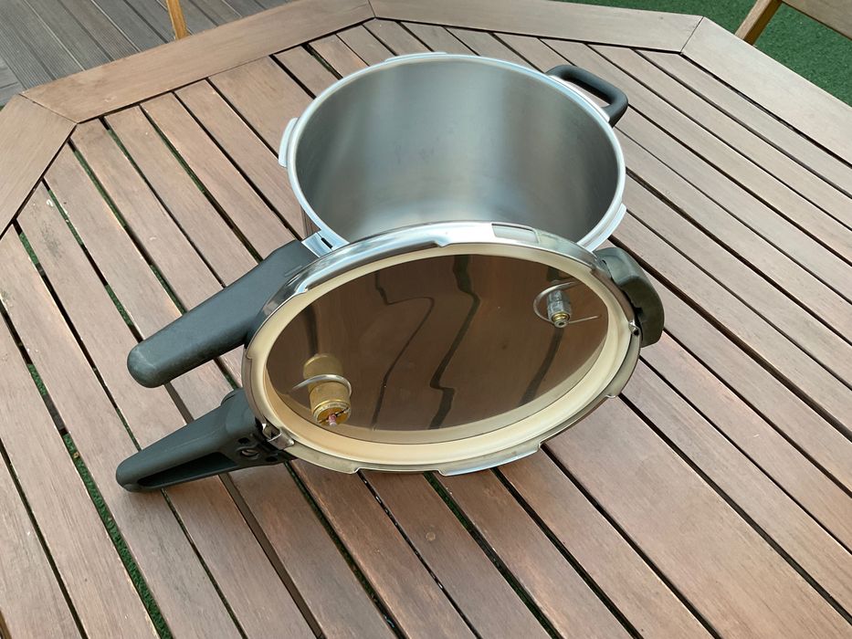 Lote de pequenos eletrodomésticos todos em muito bom estado.