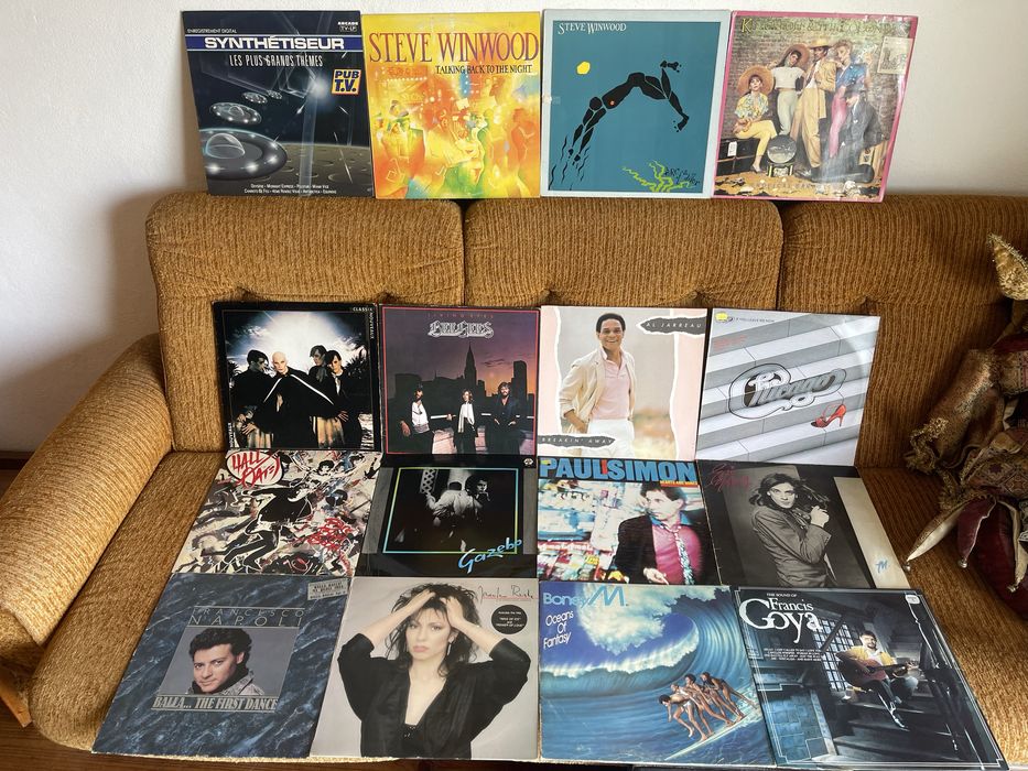 Lote de 128 Discos de vinil (lps)