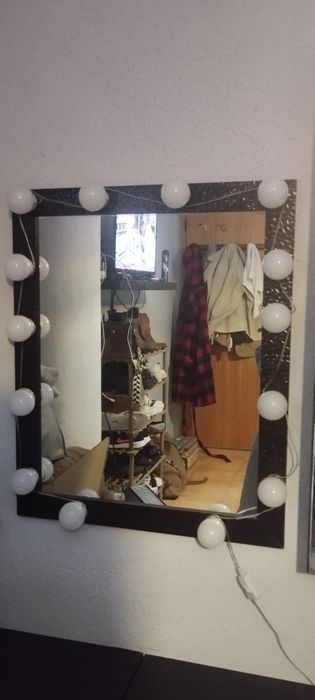 Espelho preto com LED's
