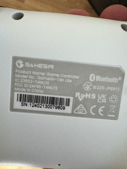2 Comandos Gamesir Nova lite