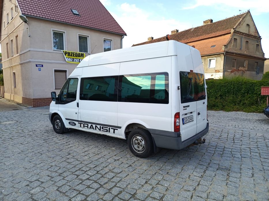 Ford Transit 2010 r. 9 osobowy