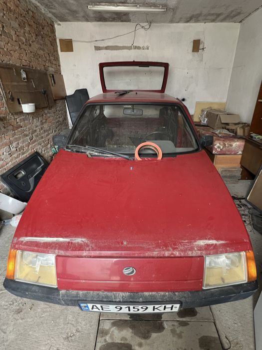 Продам  таврію срочно