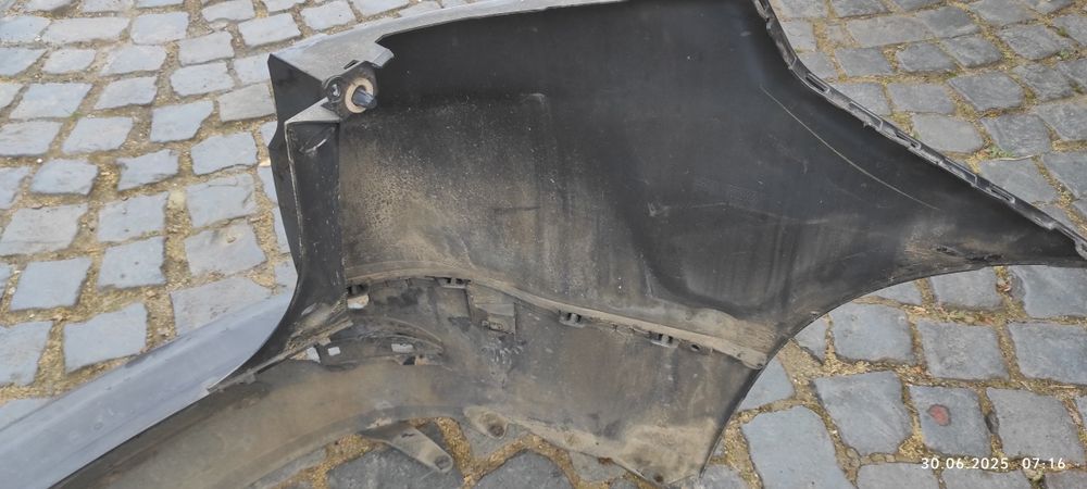 Бампер рено меган 3 універсал  Renault megane 3