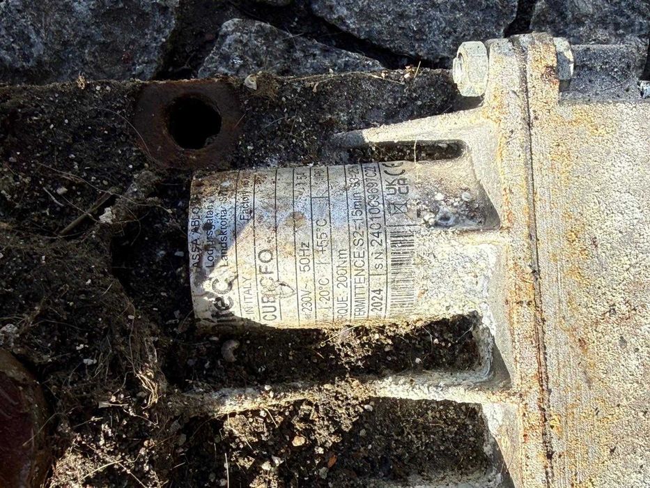 2 Motores Ditec CUBICF0