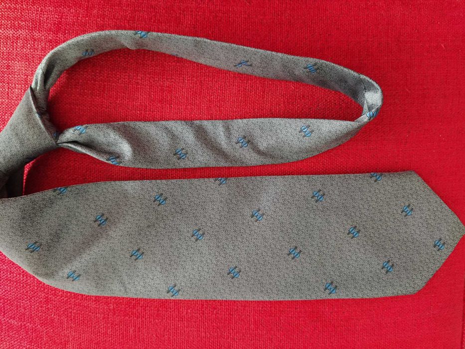 Gravata cinza Tube Itália