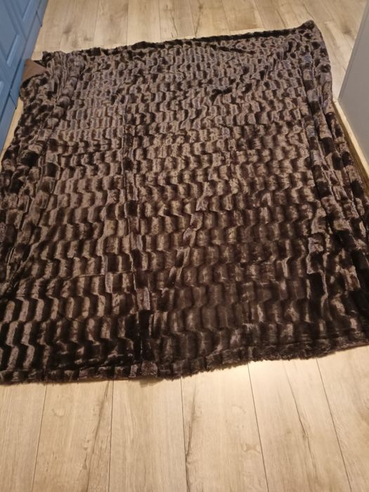 Narzuta nowa na sofę