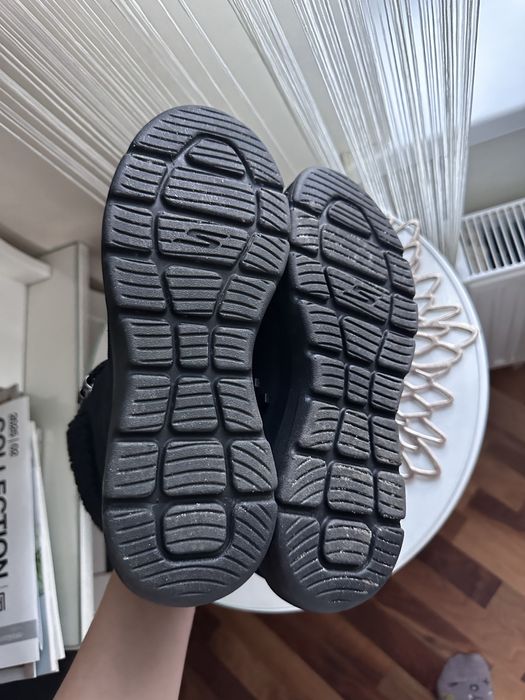 Зимові сапоги Скетчерс, стан нових