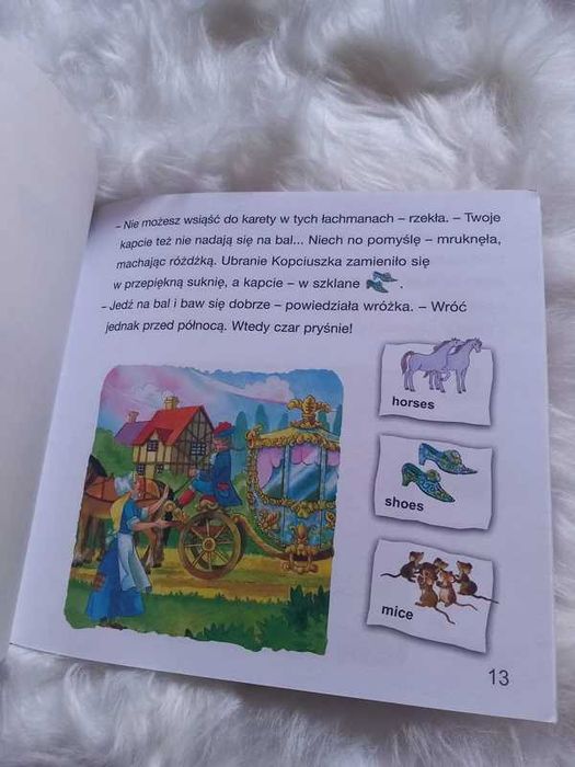 Angielski w bajkach Kopciuszek książka z naklejkami