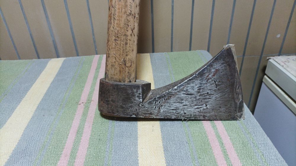 Machado de mão para diversos serviços