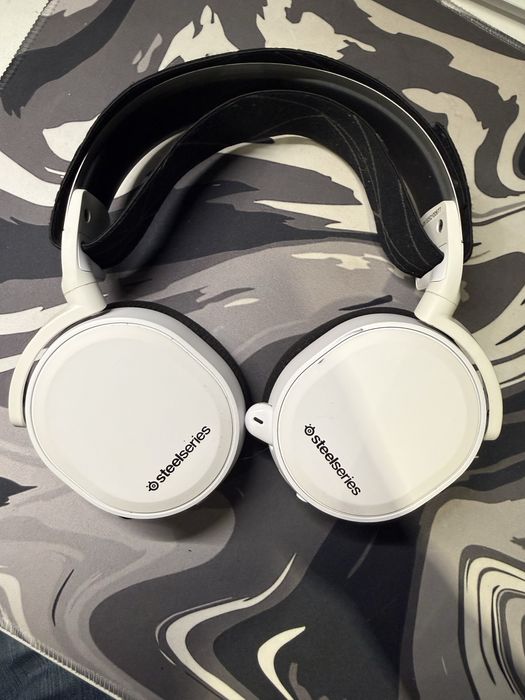 Słuchawki Steelseries Arctis 7 białe
