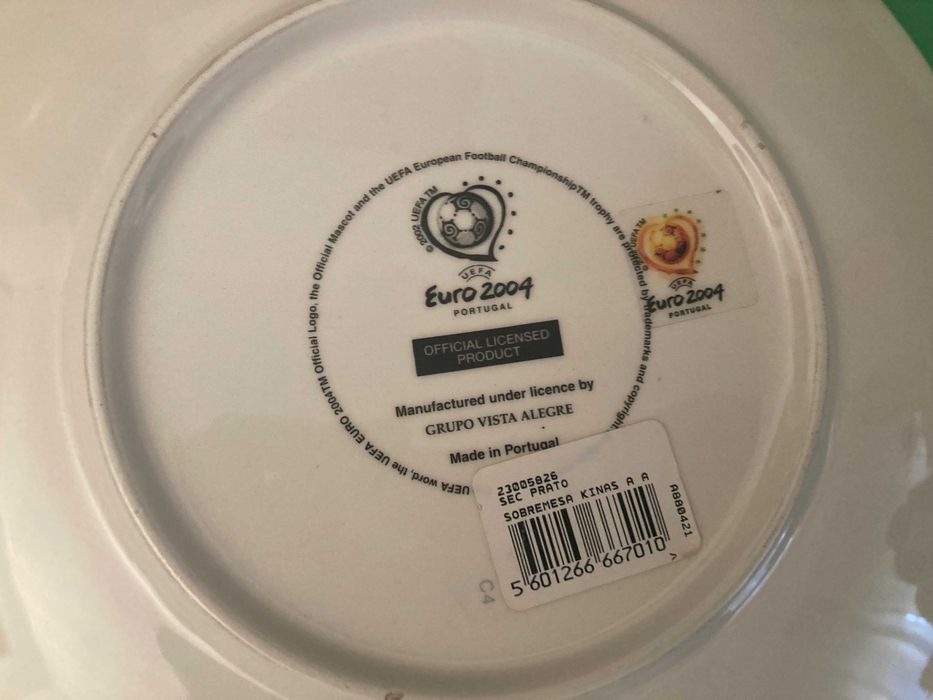 Rare 11 ASSIETTES PLATES UEFA EURO 2004 - MASCOTTE PORTUGAL KINAS