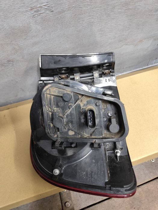 Задний фонарь, стоп сигнал туарег touareg 2002-2010