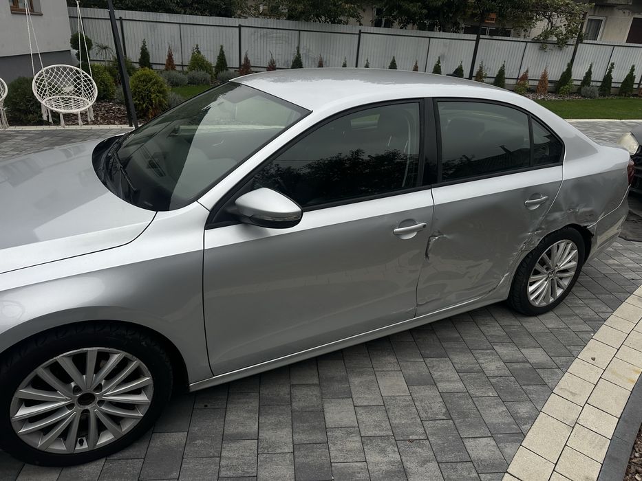 Розборка vw JETTA 6 Шрот джетта 6 запчстини джета 6