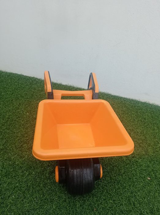 Carro de mão para criança