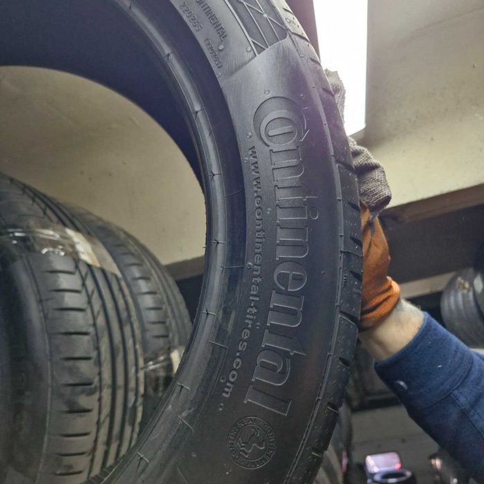Демо літні шини Continental Conti Sport Contact 5 SSR 225/50 R18 95W *