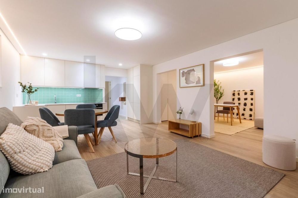 Novo Apartamento T1 junto à Graça