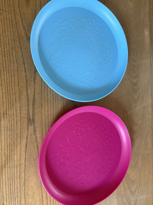 Dwie tace A-pril niemieckiej firmy KOZIOL niebieska i różowa śr. 33 cm