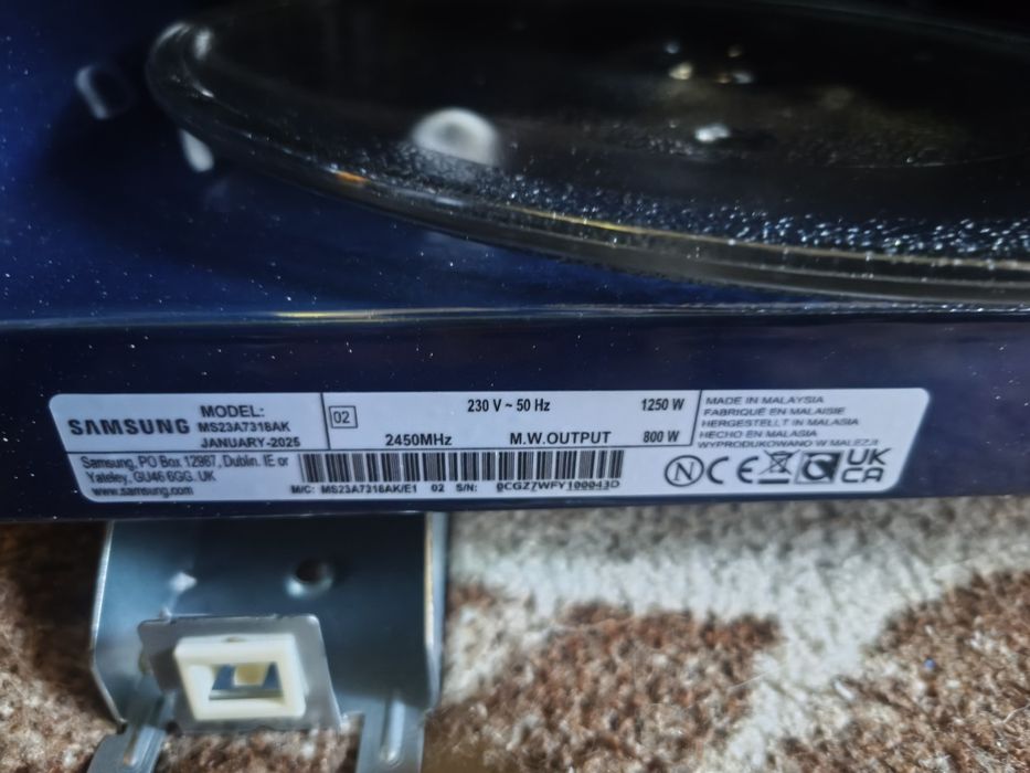 Mikrofalówka SAMSUNG MS23A7318AK