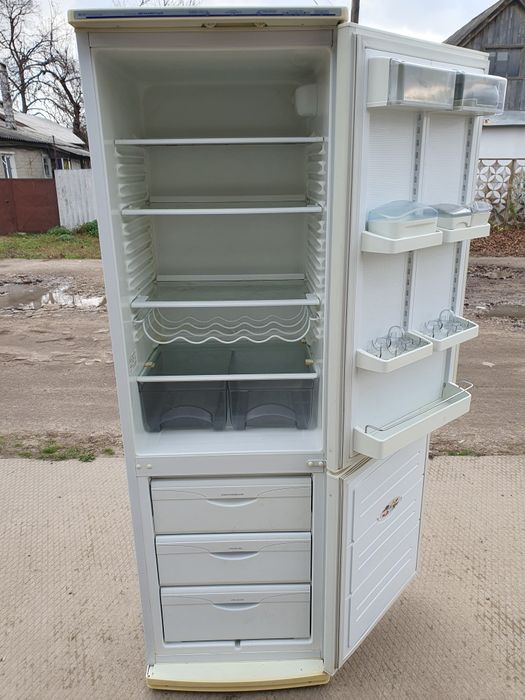 Холодильник Атлант 2-х компрессорный