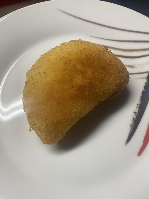Rissois Croquetes e Bolinhas de queijo