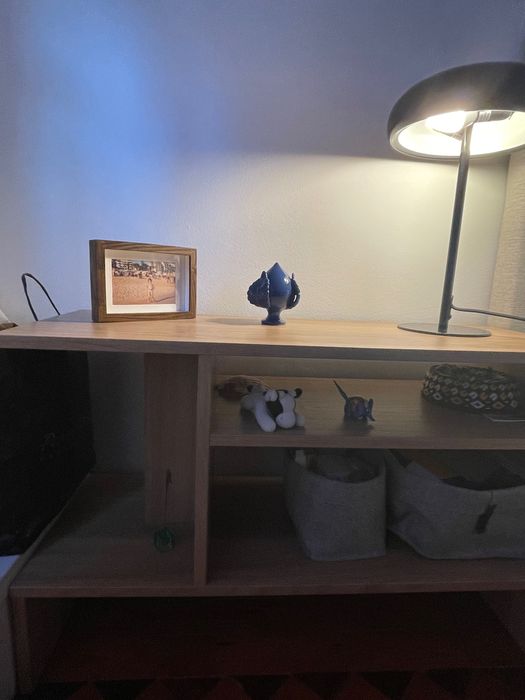 Móvel de apoio Ikea. Mesa de apoio, efeito carvalho, 80x31 cm.