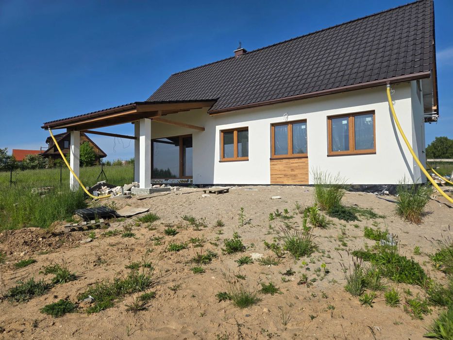 Tynki maszynowe, ocieplenie i zabudowa poddaszy.