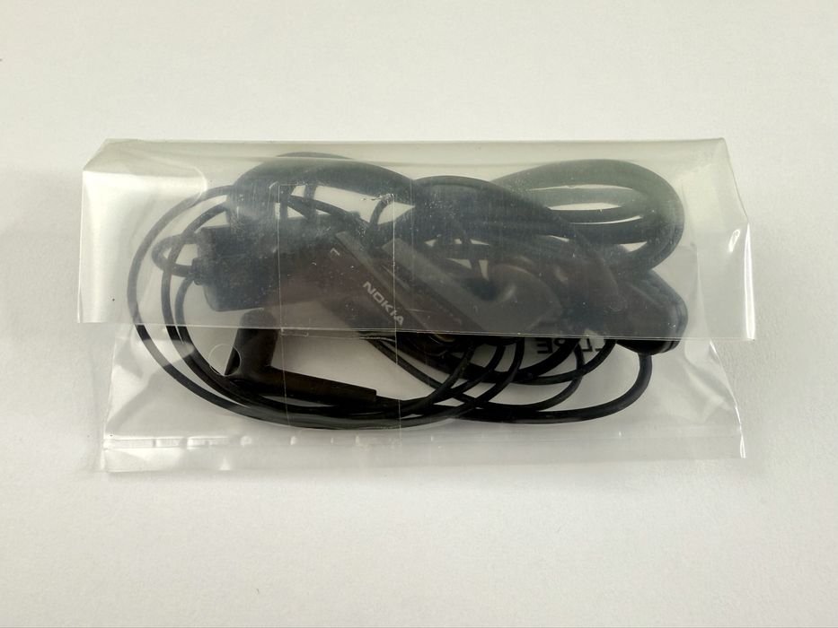 Auricular Nokia c/ Microfone **novo**