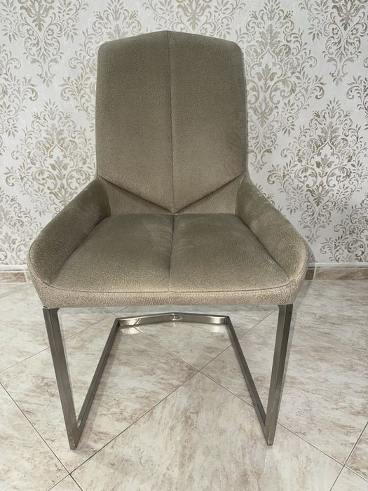 Conjunto 4 cadeiras em tecido