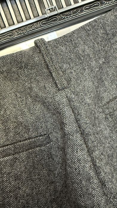 Костюм с брюками и жилетом шерсть бренд