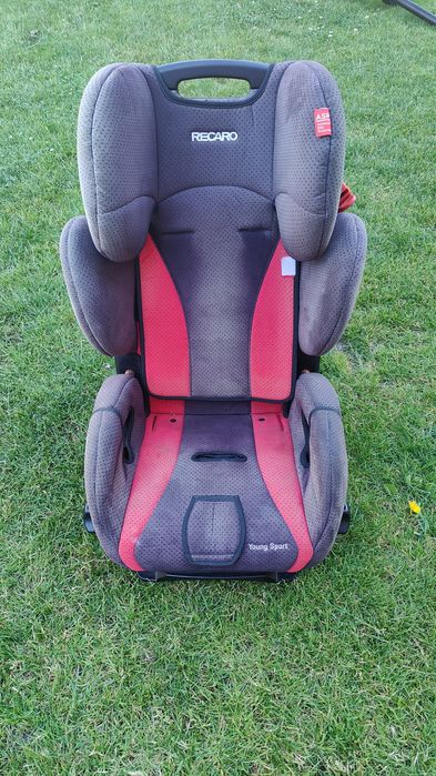 Fotelik samochodowy dla dziecka Recaro